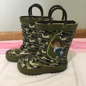 🩶3/$20 5/$30 7/$40🩶Diego Rain boots Sz 6